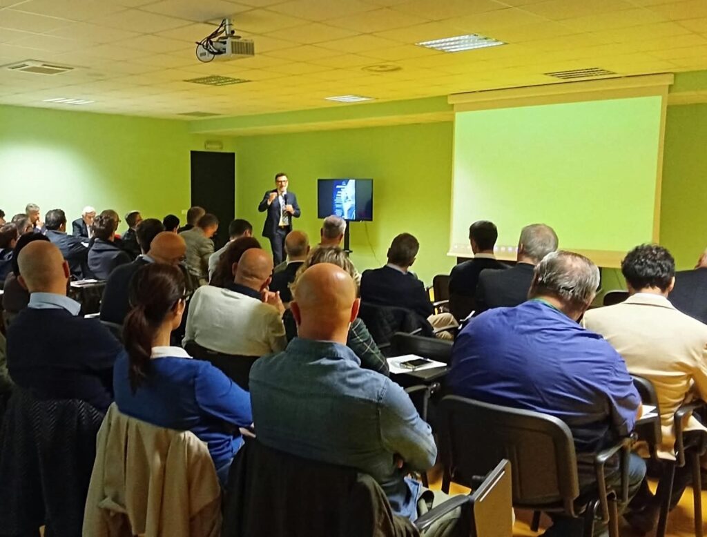 Infezioni periprotesiche: al Centro Chirurgico Toscano un confronto su diagnosi precoce e multidisciplinarietà
